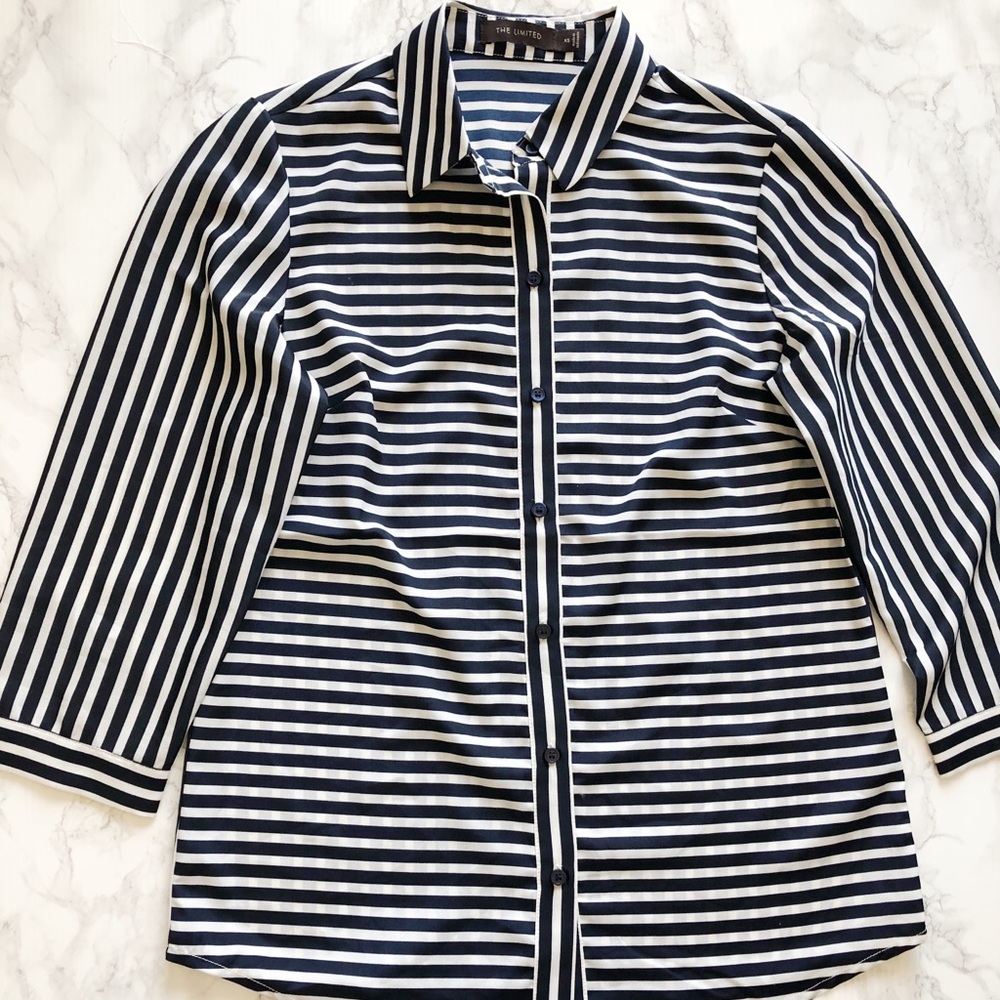 The limited blouse Navy and white striped size xs